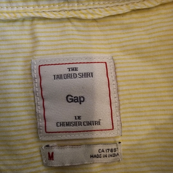 Gap cotton yellow button down shirt tailored with collar - Picture 2 of 8